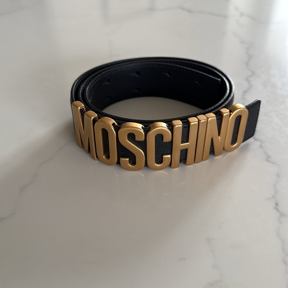 Moschino Black & Gold Belt 39”